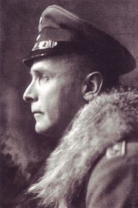 Porträt von Harry Graf Kessler, fotografiert 1917 von Rudolf Dührkoop